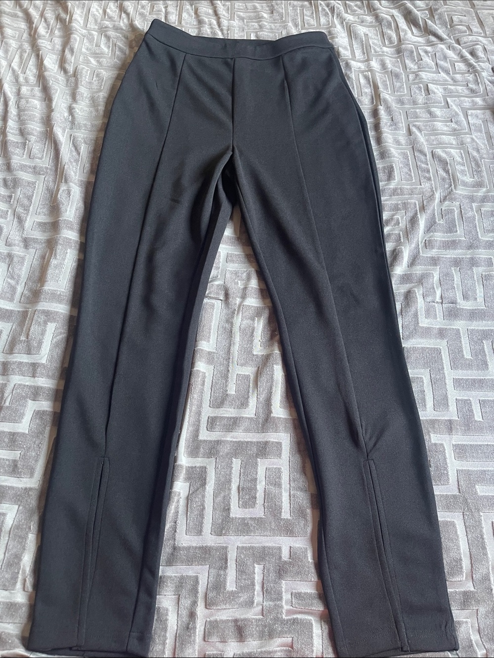 Black legging style pants NWOT!